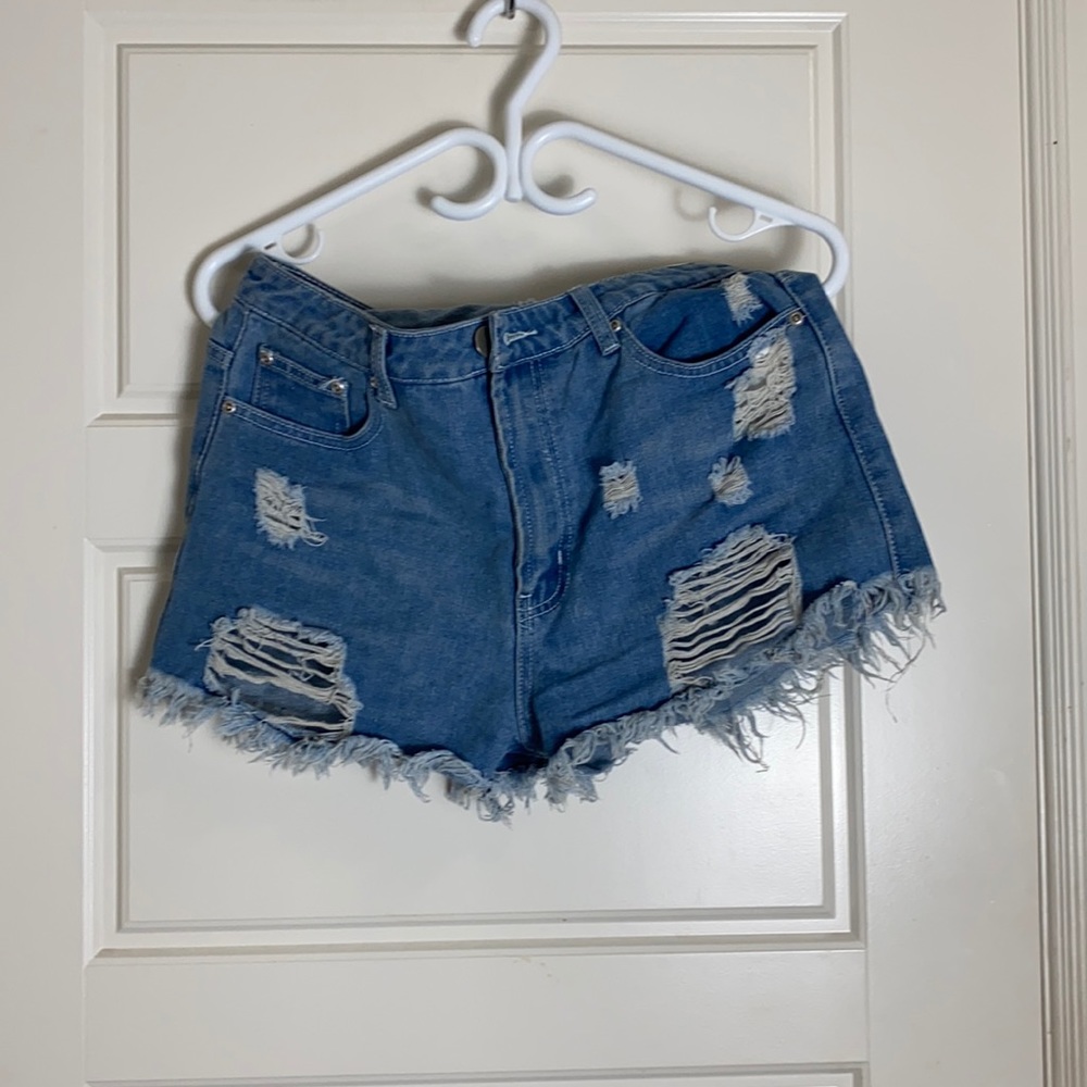 Denim shorts $10-25 SALE ON MY CLOSET!!
